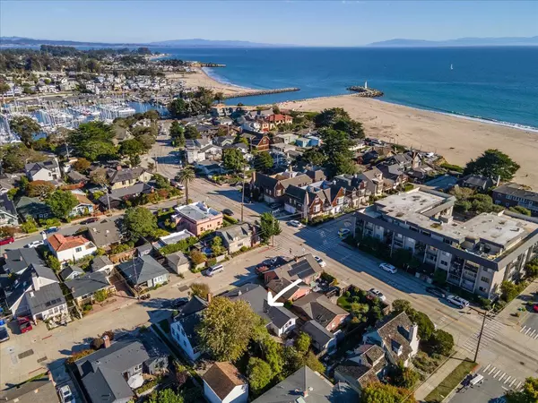 Santa Cruz, CA 95062,207 2nd Avenue