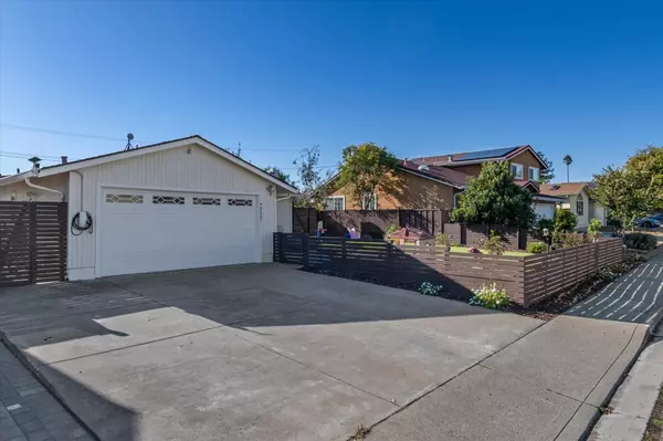 Fremont, CA 94539,48287 Sawleaf Street