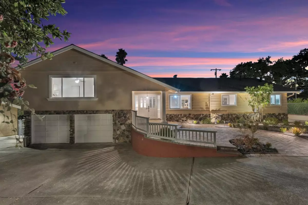 San Jose, CA 95127,15821 Rica Vista Way