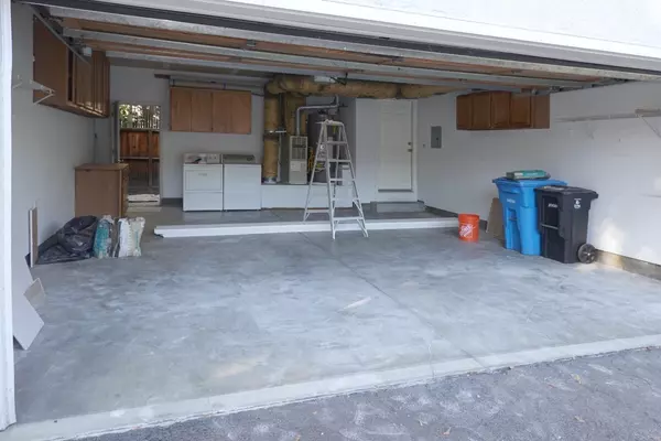 Redwood City, CA 94061,1013 Woodside Road