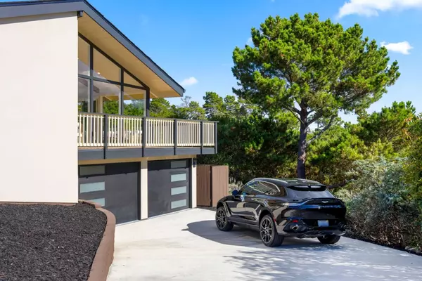 Carmel, CA 93923,25805 Carmel Knolls