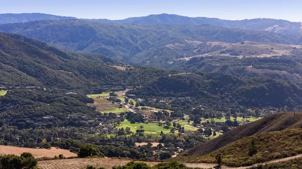 10190 Calle De Robles, Carmel, CA 93923