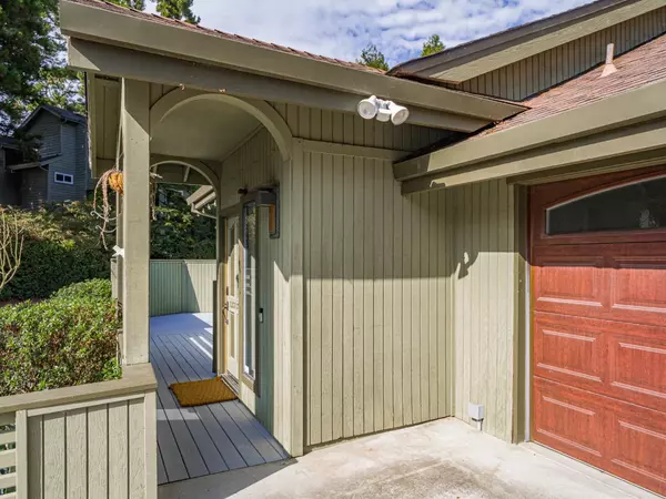Aptos, CA 95003,261 Dry Creek Road