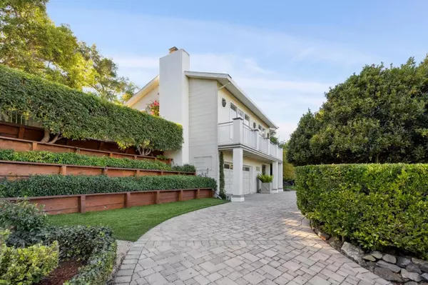 Hillsborough, CA 94010,465 El Centro Road