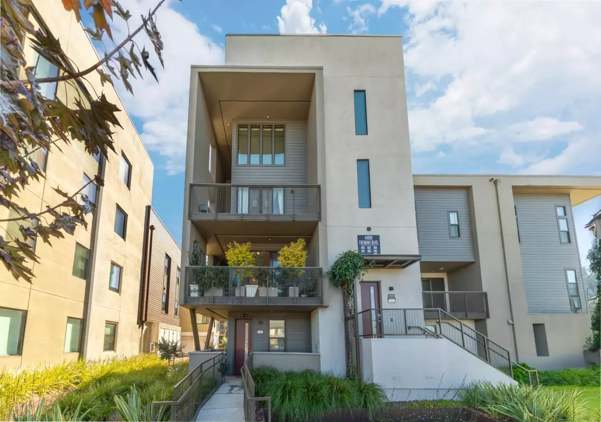 Fremont, CA 94538,44808 Fremont Boulevard #1000