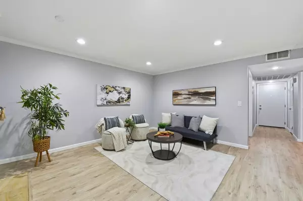 San Jose, CA 95122,1117 Indian Summer Court #4