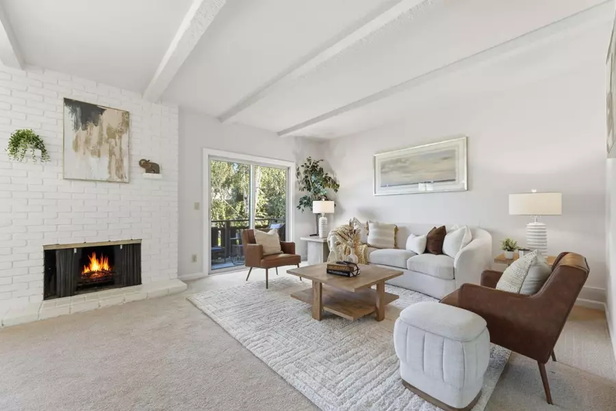 100 E Middlefield Road #6G, Mountain View, CA 94043