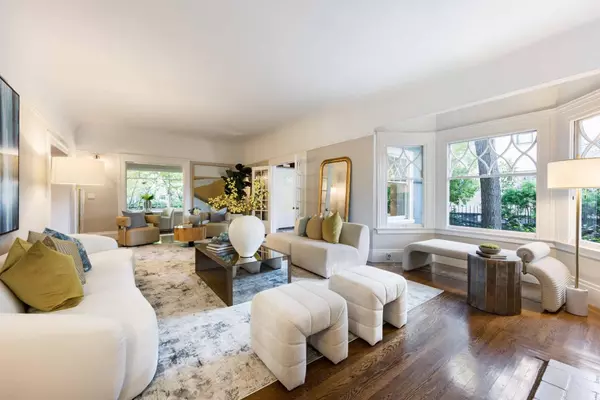 Palo Alto, CA 94301,765 University Avenue