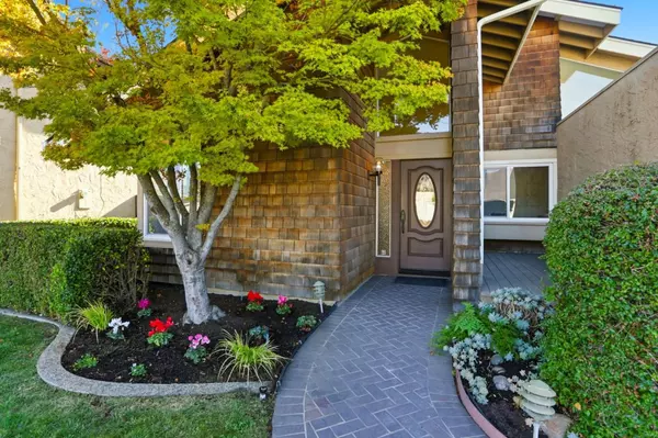 Cupertino, CA 95014,7612 Elderwood Court