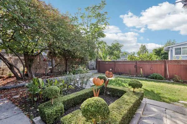 Oakland, CA 94609,641 63rd Street