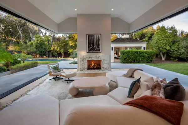 Atherton, CA 94027,273 Austin Avenue