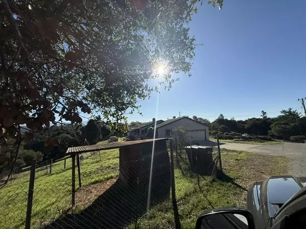 Salinas, CA 93907,9086 Coker Road