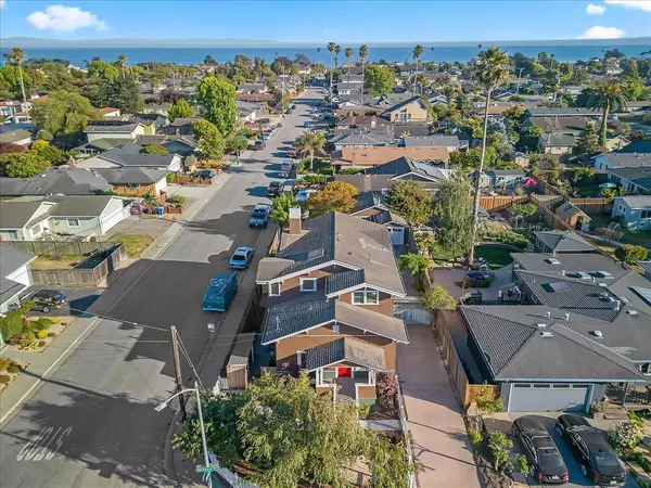 1901 Delaware Avenue, Santa Cruz, CA 95060