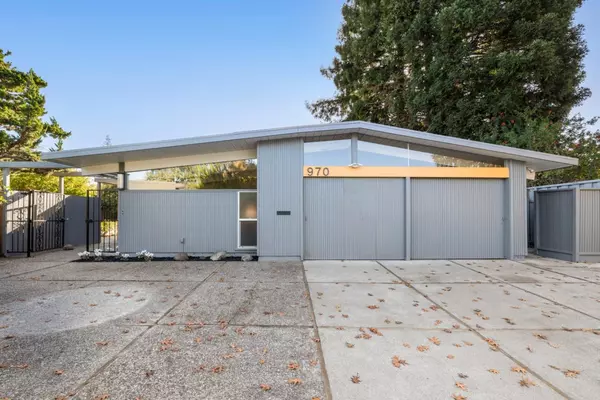 970 Blair Court, Palo Alto, CA 94303