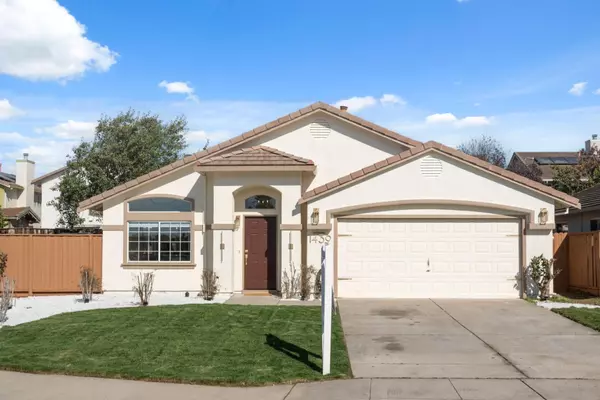 Salinas, CA 93905,1439 Wolf Court