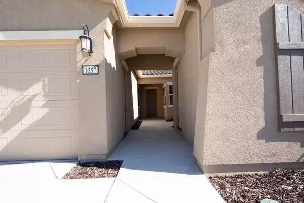 Hollister, CA 95023,1357 Sunridge Drive