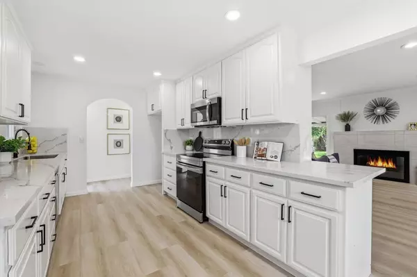 San Jose, CA 95123,5571 Sunny Oaks Drive