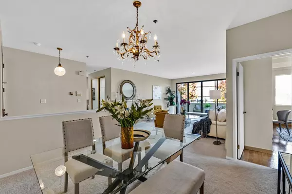 Burlingame, CA 94010,1515 Floribunda Avenue #302