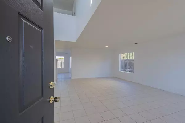 Soledad, CA 93960,1061 Vista Avenue