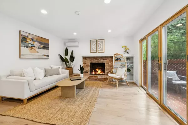 Saratoga, CA 95070,14400 Springer Avenue