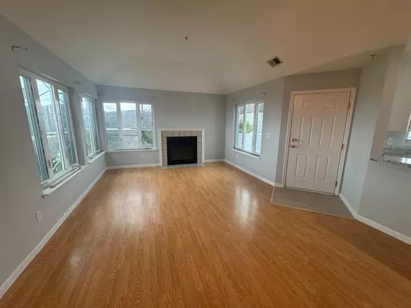 Daly City, CA 94014,741 Pointe Pacific Drive #10