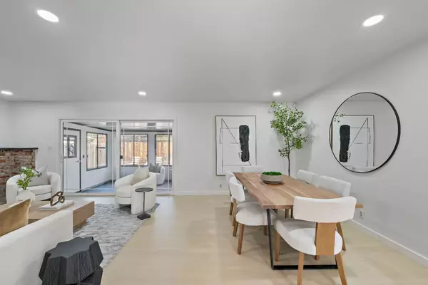 San Jose, CA 95127,1434 Sunshadow Lane