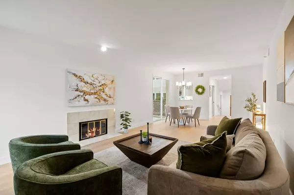 Burlingame, CA 94010,30 Lorton Avenue #105