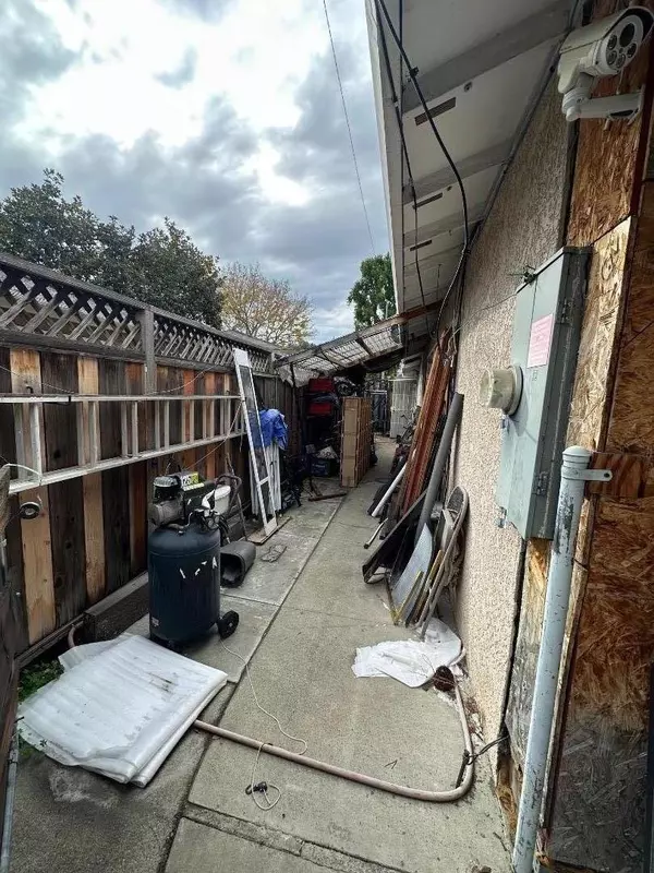 San Jose, CA 95124,2462 Meridian Avenue