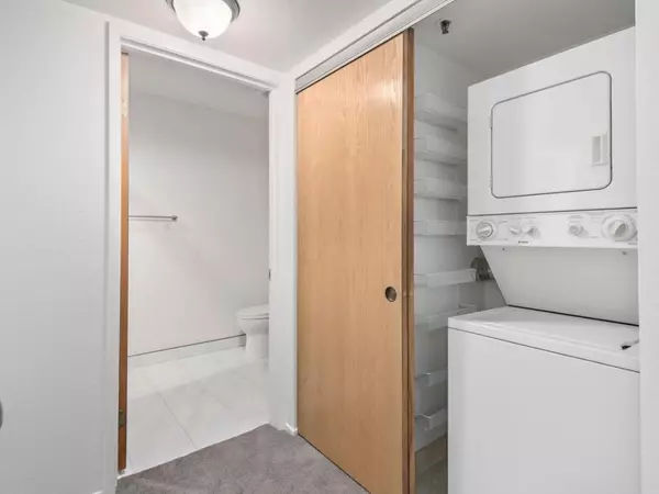 San Carlos, CA 94070,1 Laurel Street #202