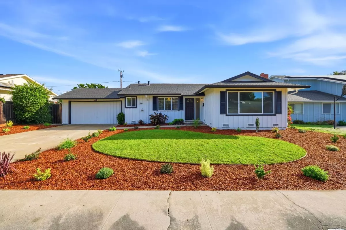 Santa Cruz, CA 95060,214 Archer Drive