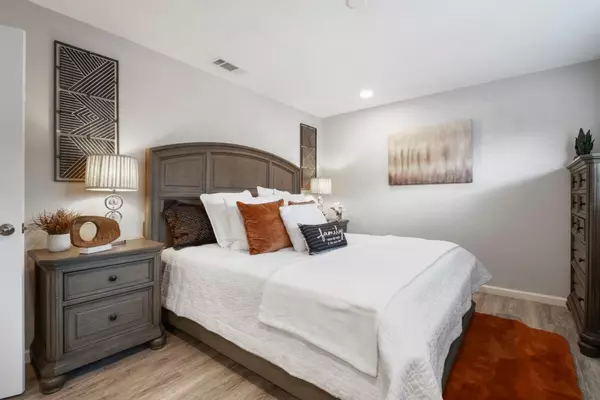 San Jose, CA 95123,5393 Palm Grove Court