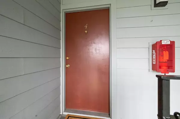 San Mateo, CA 94403,4289 George Avenue #4