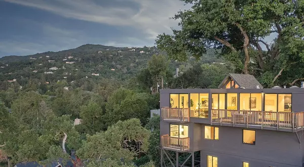 Los Gatos, CA 95030,25 Grove Street