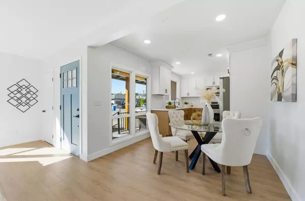 San Mateo, CA 94401,316 N Kingston Street