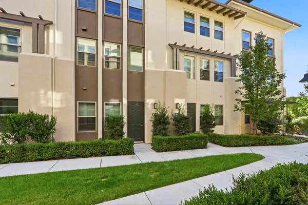 San Jose, CA 95131,975 Cassia Place