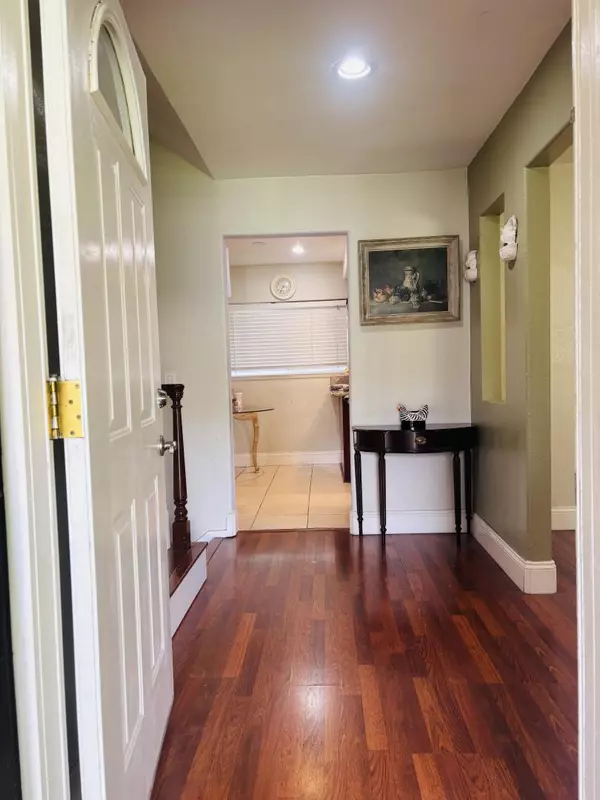 San Jose, CA 95148,3455 CUESTA Drive