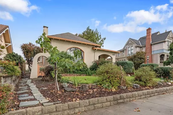 Hollister, CA 95023,588 6th Street