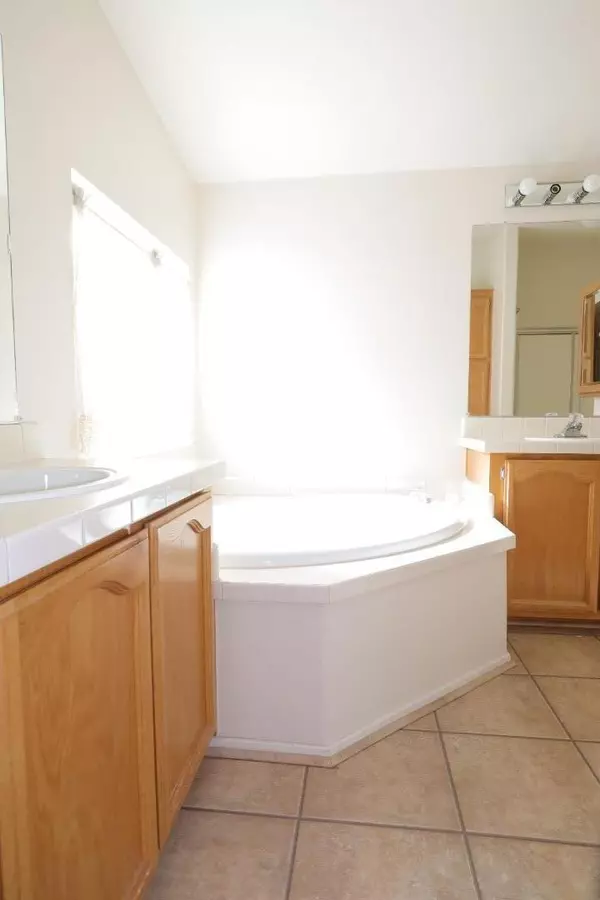 Sunnyvale, CA 94089,1085 Tasman Drive #225