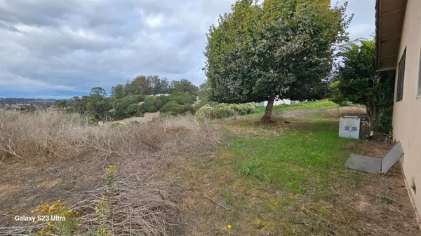 Salinas, CA 93907,17925 Damian Way