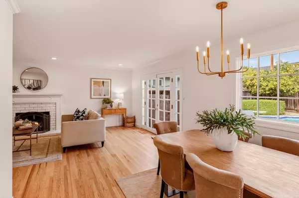 Cupertino, CA 95014,7451 Prospect Road