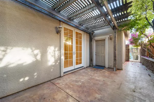 Gilroy, CA 95020,9652 Cooper Place