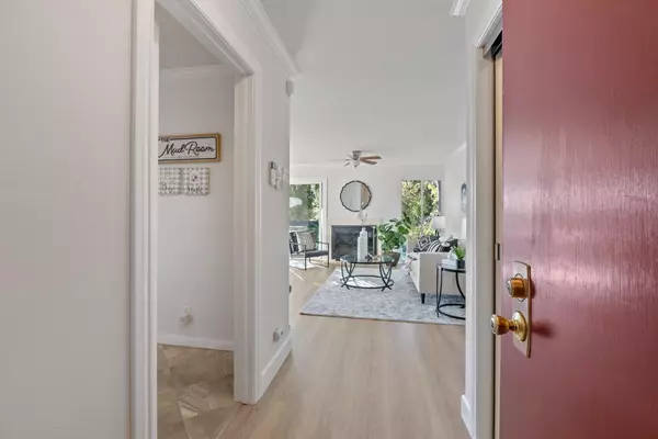 1025 Shell Boulevard #7, Foster City, CA 94404