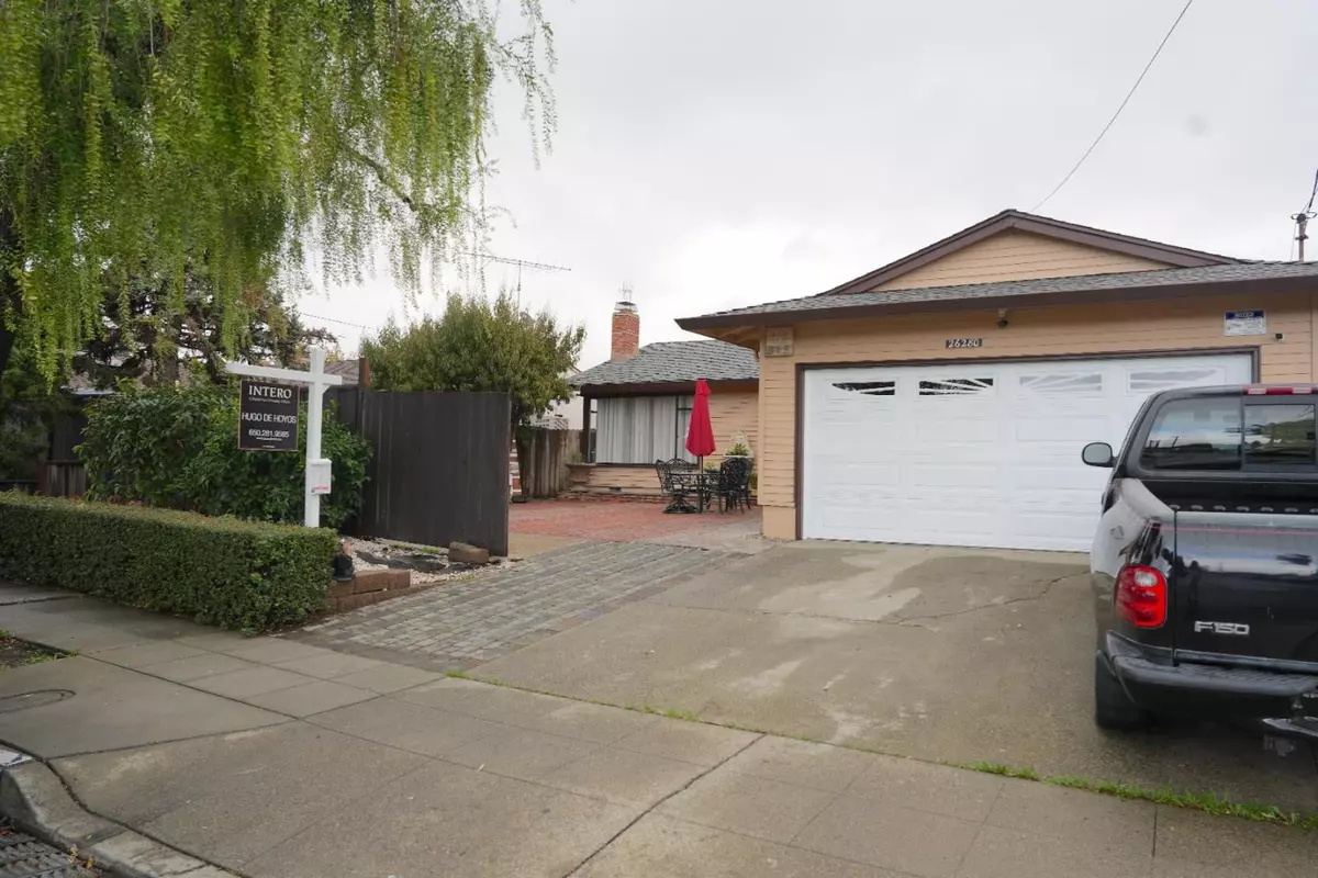 Hayward, CA 94545,26280 Adrian Avenue