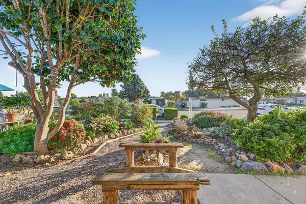 Watsonville, CA 95076,8 Carita Court