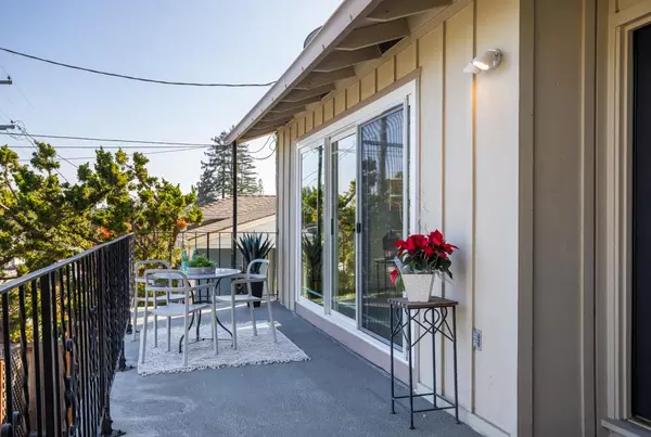 Redwood City, CA 94062,40 Alameda De Las Pulgas