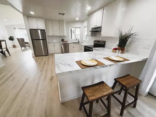 Hayward, CA 94544,29090 Verdi Road #15