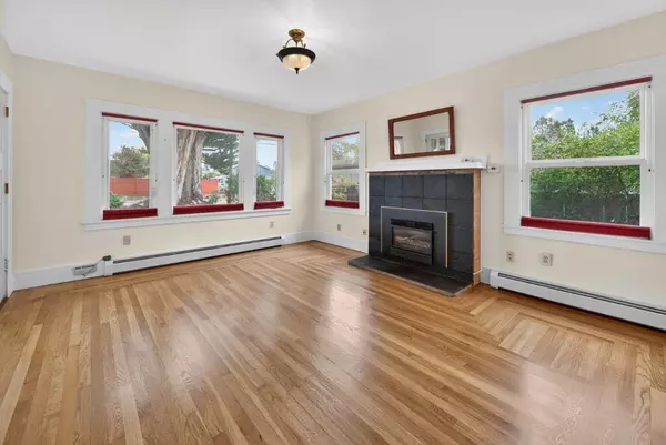 Soquel, CA 95073,2815 Capitola Avenue