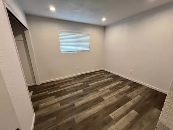 Watsonville, CA 95076,17 Blossom Drive