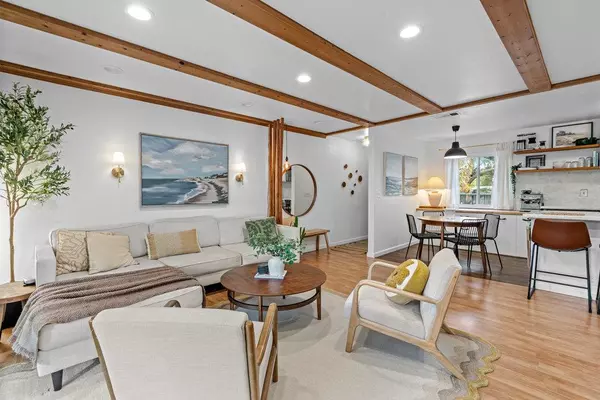 Los Gatos, CA 95032,14245 Lora Drive #16