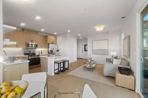 Pacifica, CA 94044,809 Fassler Avenue